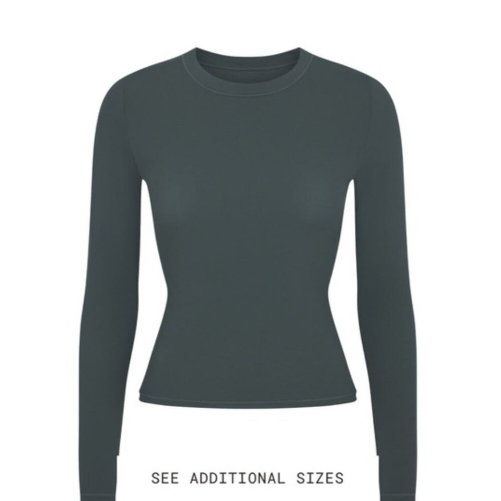 Skims Fits Everybody Long Sleeve Tshirt Deep Sea